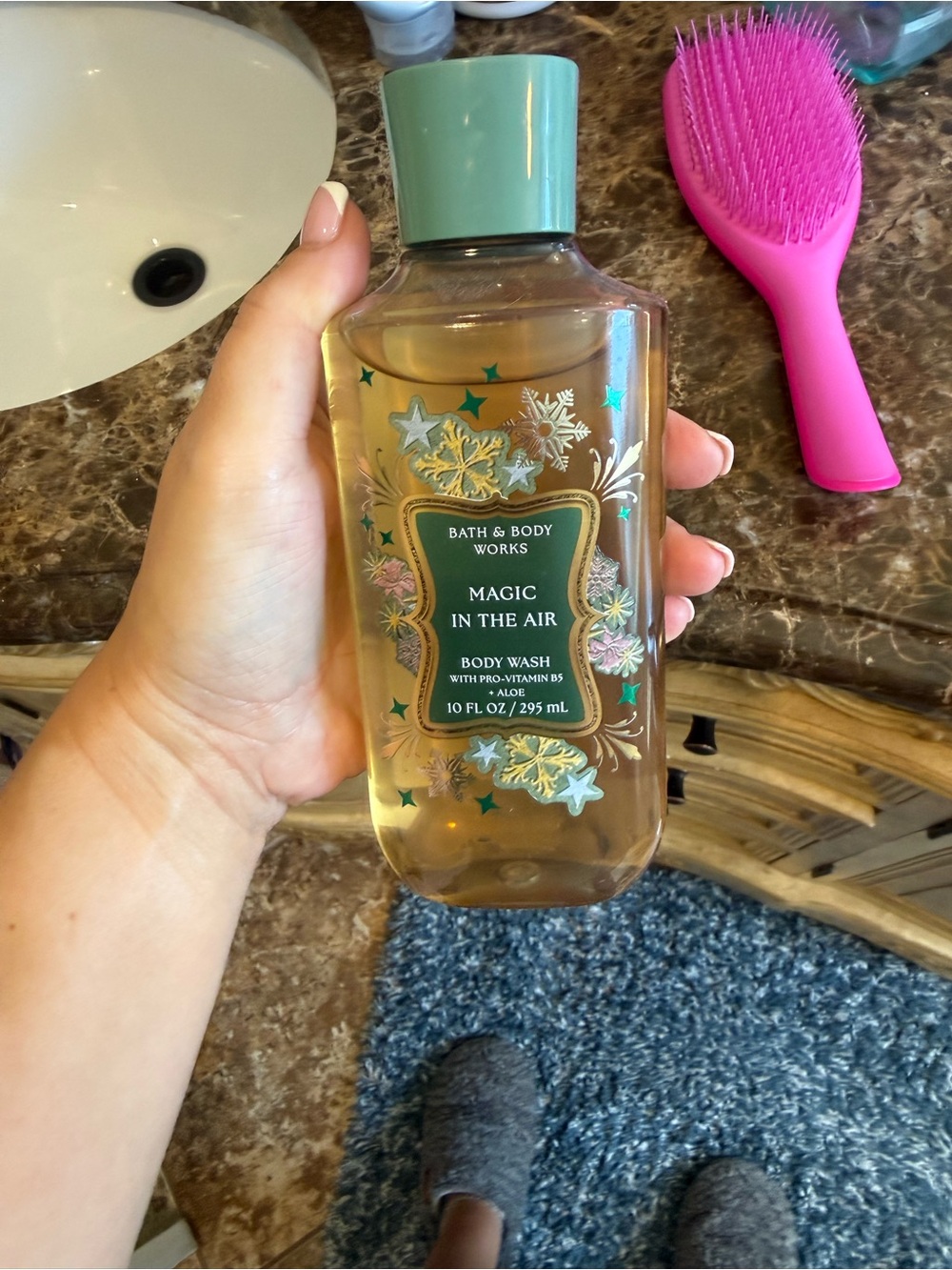 Bath & Body Works Magic In The Air Body Wash - Mint Green Cap